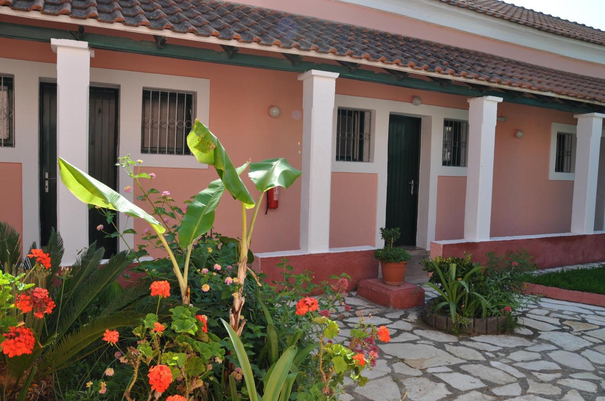 Tassos Apartments Corfu  Екстер'єр фото