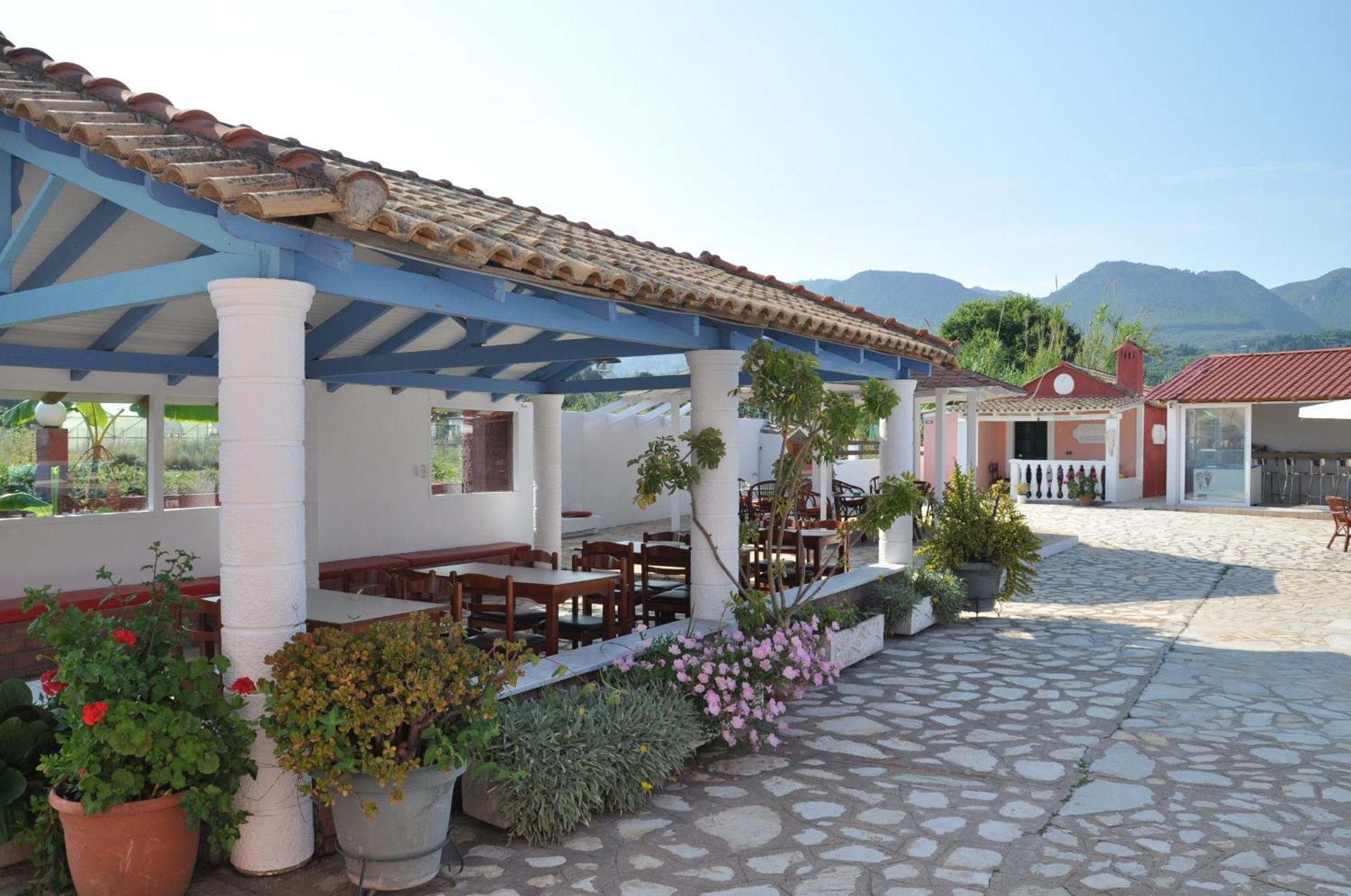 Tassos Apartments Corfu  Екстер'єр фото
