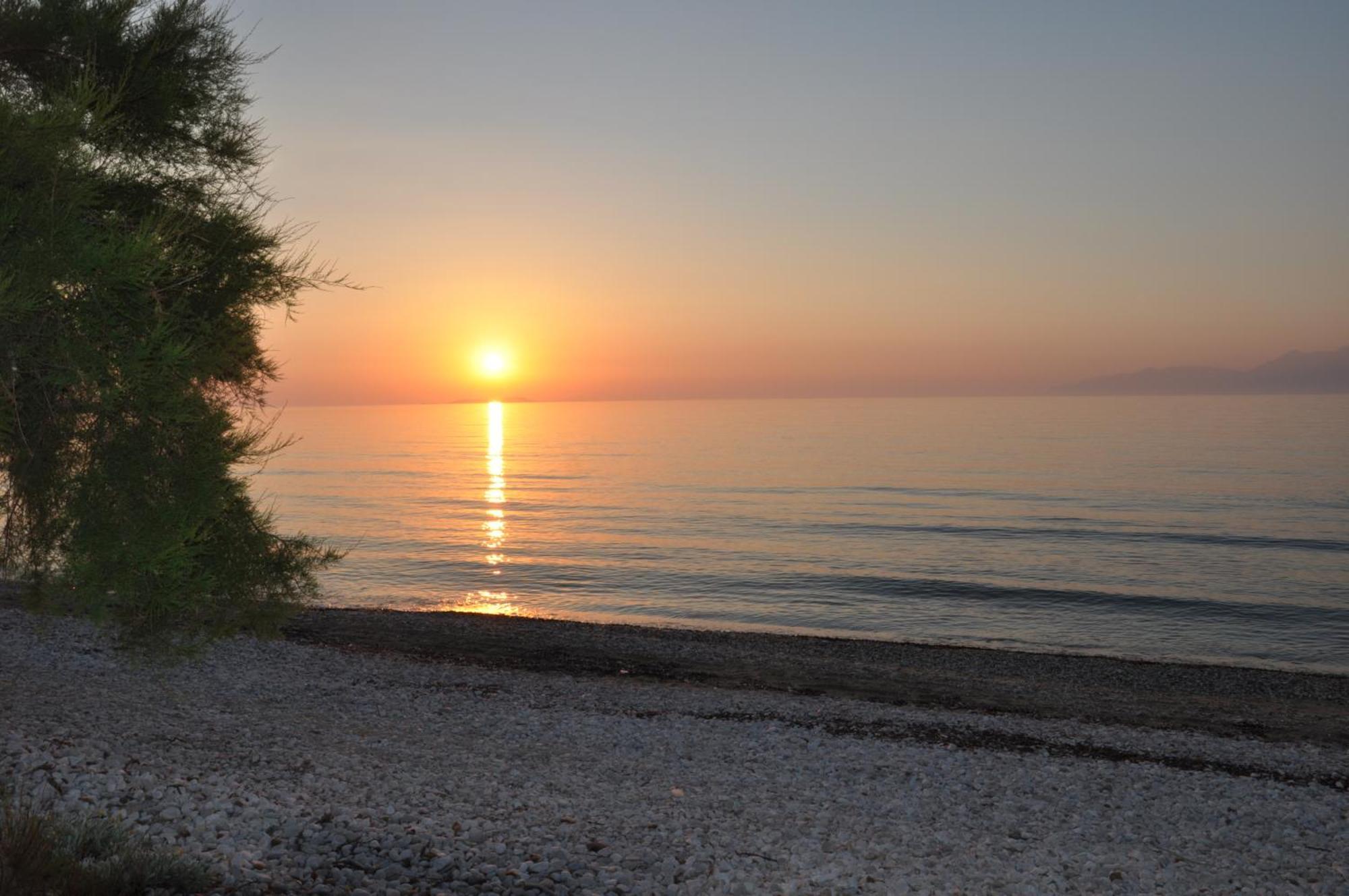 Tassos Apartments Corfu  Екстер'єр фото