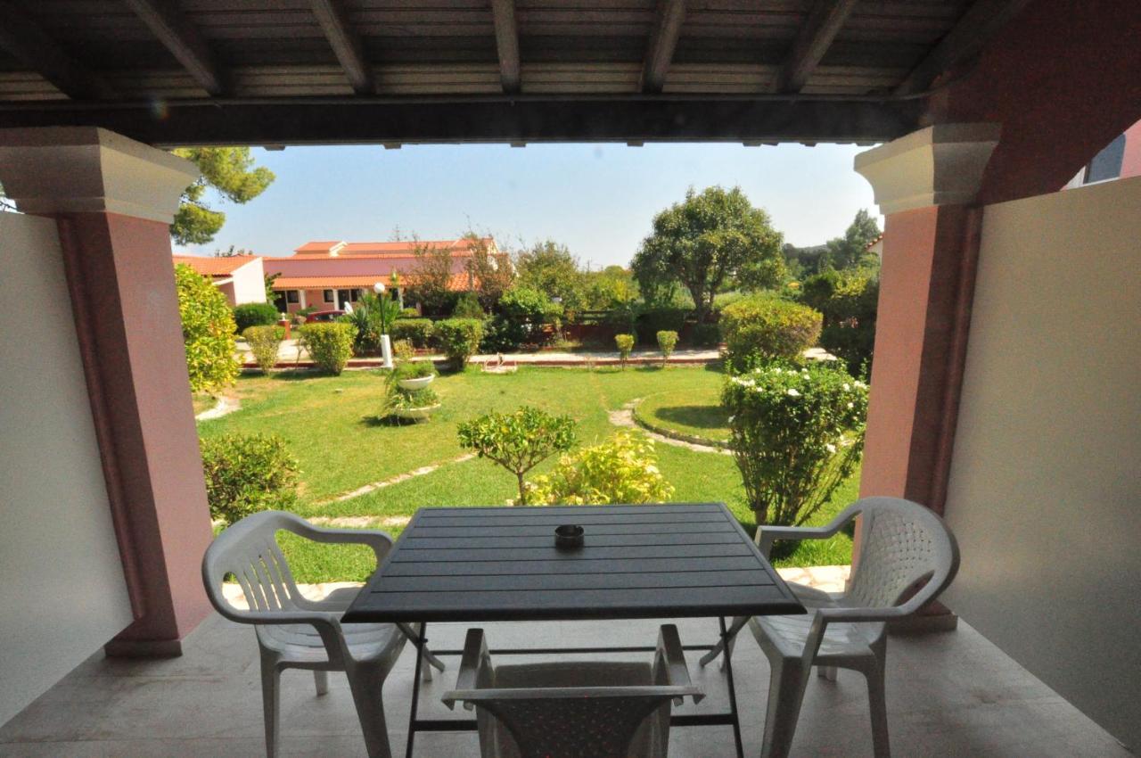 Tassos Apartments Corfu  Екстер'єр фото